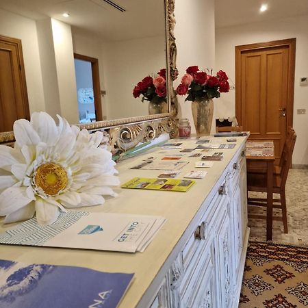 Camere Le Margherite Olbia Exterior photo